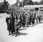 Pogrzeb generała Sikorskiego w Newark. Na pierwszym planie widoczny generał Sosnkowski i premier Mikołajczyk