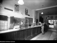 Wnętrze biura Orbisu w Krakowie. Lata trzydzieste.