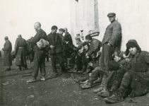 Polscy łagrownicy przybyli do armii Andersa. Rok 1941.