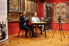 Wykład dr hab. Damiana Markowskiego prowadzony przez dr Piotra Olechowskiego