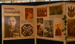 Kapitan Pieniążek 5