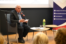 Prof. Rotfeld 7